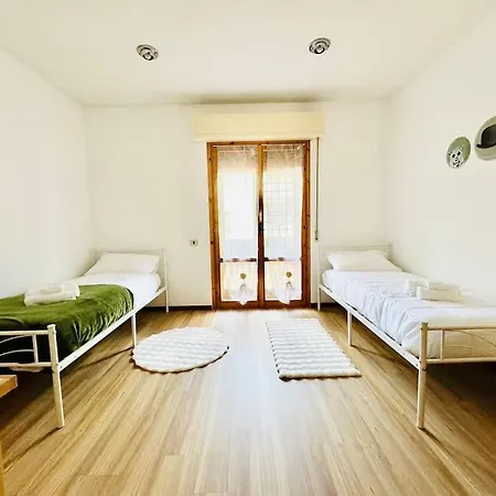 Appartement Frasassi With Terrace And Garage Falcioni